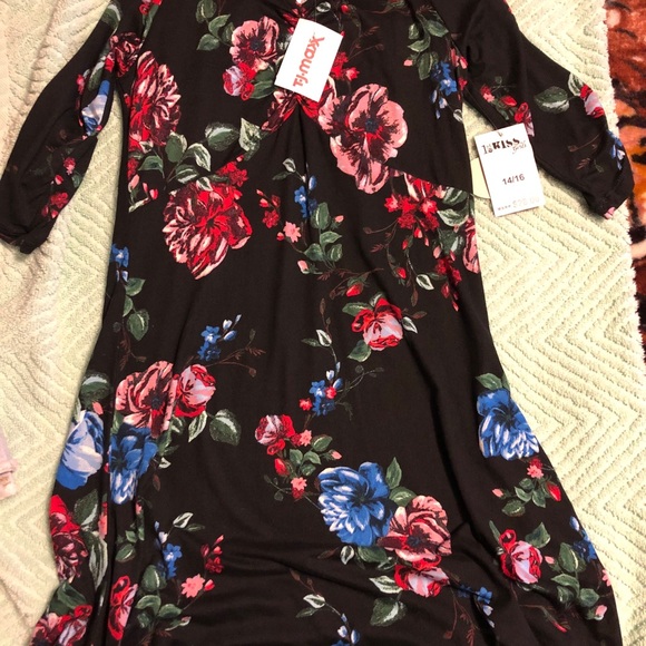 Girls Clothes - Picture 3 of 4